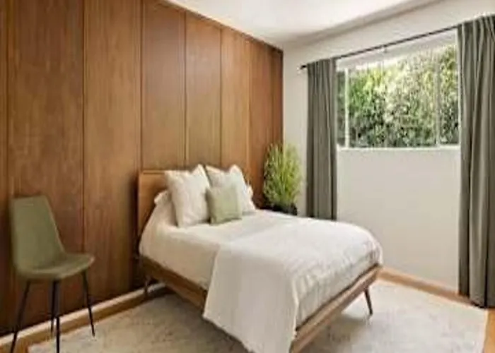 Mid-century W Pool Near El Paseo Shopping *