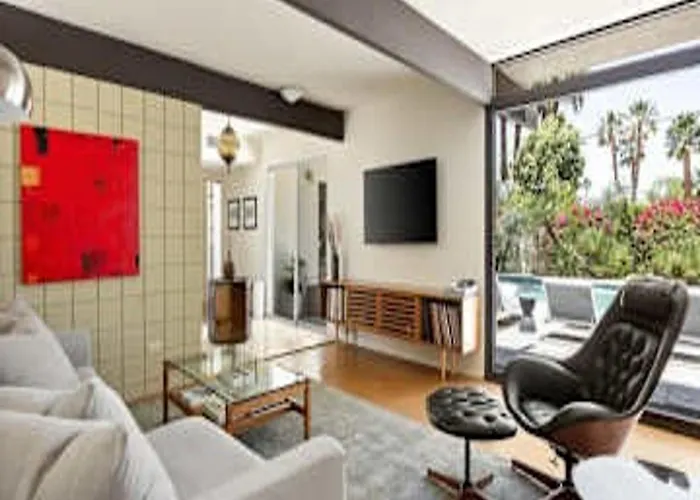 Mid-century W Pool Near El Paseo Shopping